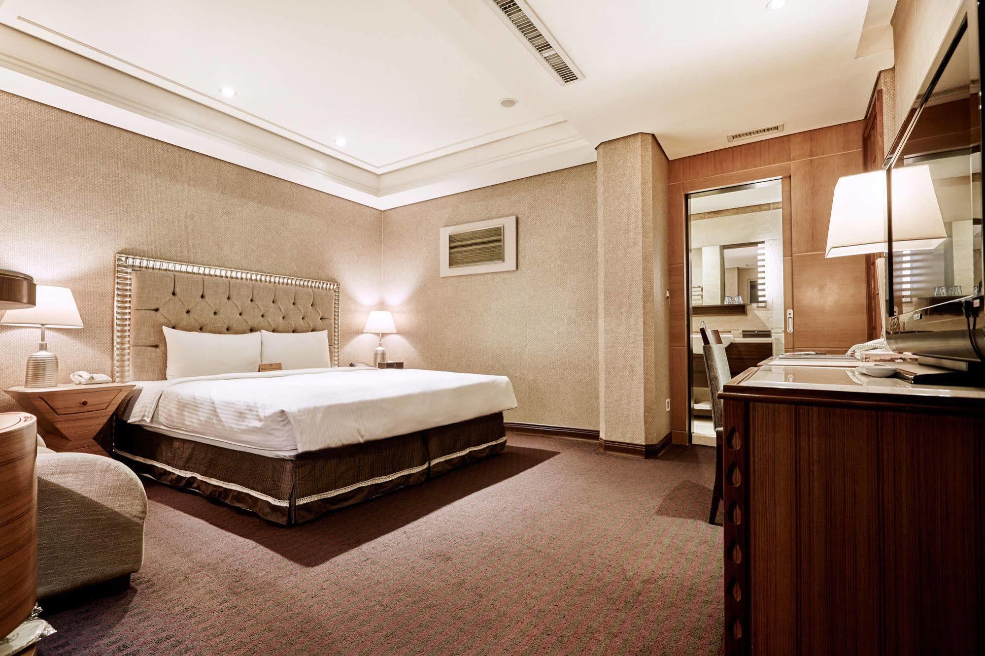 Beauty Hotels - Hsuanmei Boutique Taipei Eksteriør billede