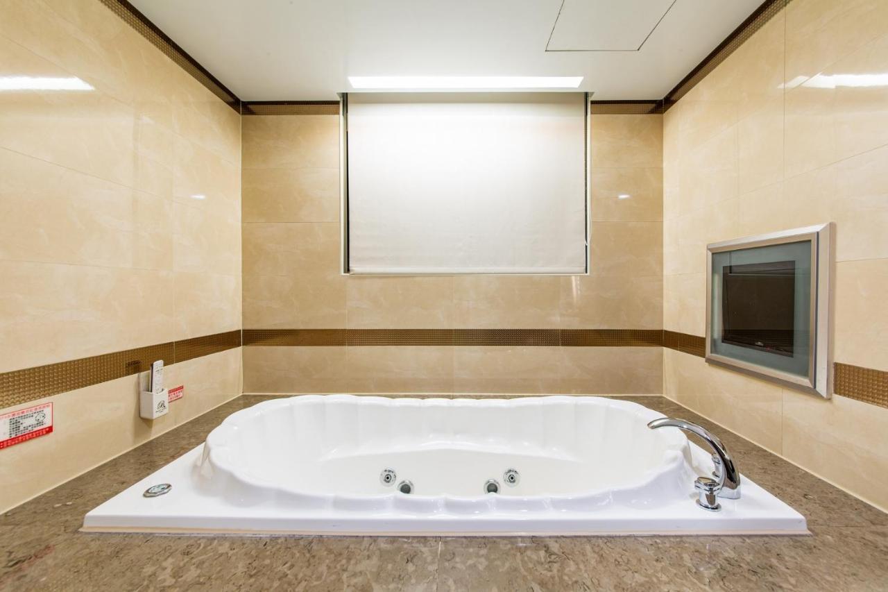 Beauty Hotels - Hsuanmei Boutique Taipei Eksteriør billede